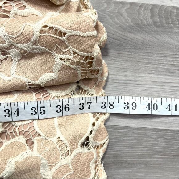 Tularosa Dress Women’s Large Cyrus Beige Tan Floral Lace Sleeveless Halter NWT - Picture 9 of 9